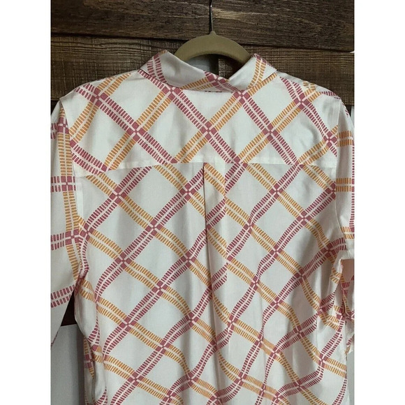 Chicos 2 Womens Shirt Size 14 3/4 Sleeve No Iron Button Down Front Pink Orange - Picture 6 of 7